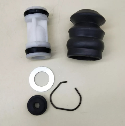 Clutch Master Cylinder  3094730 UNIVERSAL
